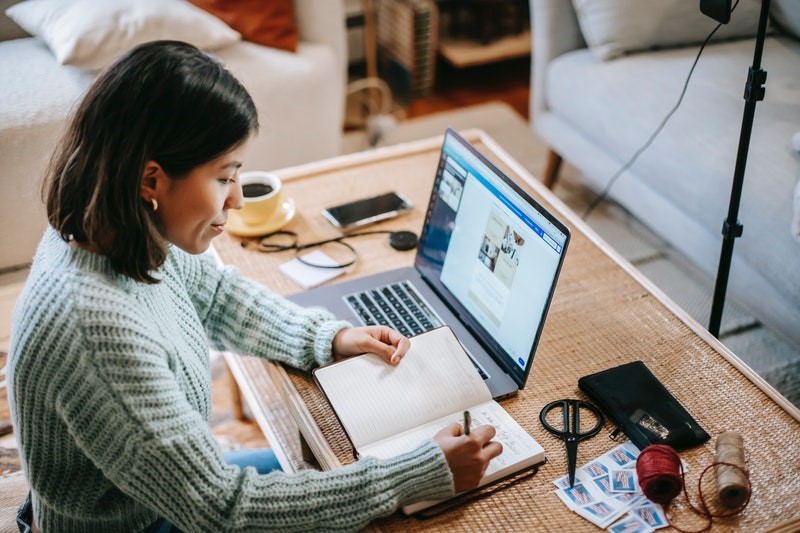 ideas para generar ingresos desde casa