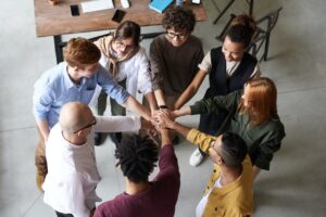 Comunicación interna con intranet UNIDOS en empresas B2B