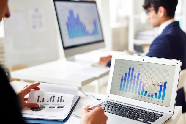 Optimizando los gastos de marketing: Inversión estratégica
