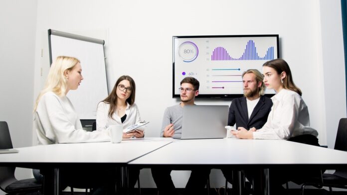 ¿Qué observar al momento de implementar un CRM?