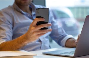 WhatsApp Business Premium
