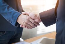 transacciones comerciales B2B en CRM