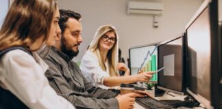 transacciones comerciales B2B en CRM