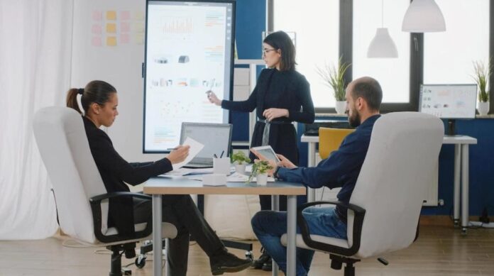 Objetivos del CRM claves que impulsarán tu empresa hacia nuevas alturas este 2024