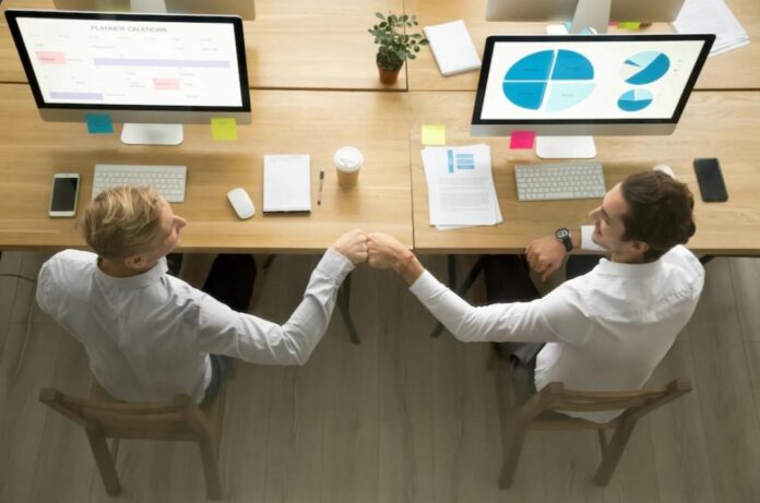 Optimiza tu gestión empresarial La integración de telefonía con CRM Optimiza tu gestión empresarial La integración de telefonía con CRM