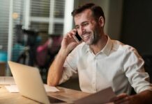 Teleconferencias: La herramienta clave para el éxito empresarial en la era digital