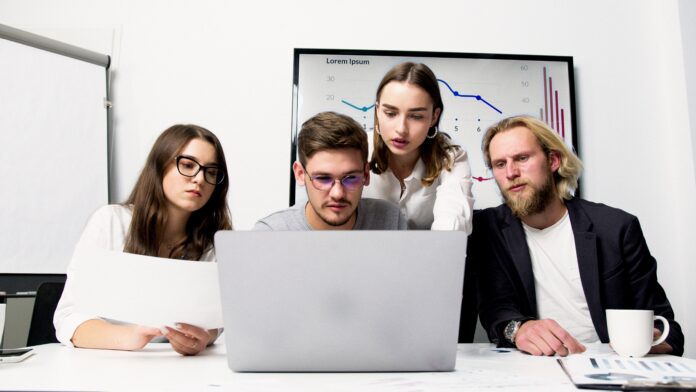 Estrategias de marketing y ventas: ¿Cómo el CRM puede potenciarlas? Estrategias de marketing y ventas: ¿Cómo el CRM puede potenciarlas?