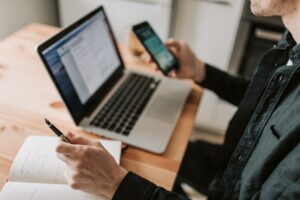 Estrategia de atención al cliente en WhatsApp Multiagente