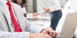 3 ejemplos de mail marketing para comunicaciones internas