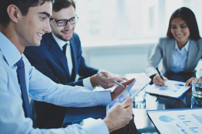 Gestión empresarial Gestión empresarial: su importancia en la toma de decisiones efectivas, Unidos es la clave