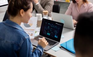 Cómo integrar un CRM a un ERP