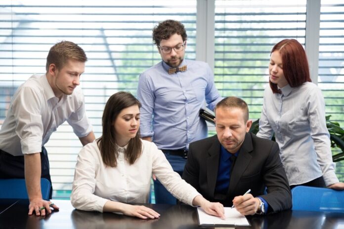 Cómo preparar el cambio cultural con tus colaboradores al digitalizar con CRM Cómo preparar el cambio cultural con tus colaboradores al digitalizar con CRM