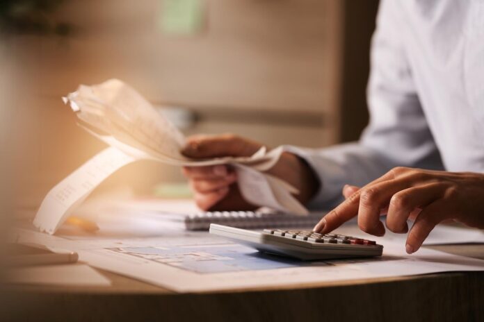 Optimiza tu Gestión Financiera: Consejos para una Eficiente Administración de Facturas