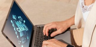 Inteligencia Artificial en CRM: Transformando la Gestión de Relaciones con Cliente