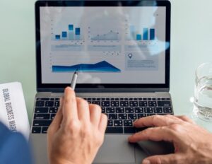 Potenciando el CRM: Cómo la IA Está Transformando la Gestión de Relaciones con Clientes