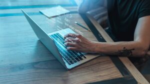 5 Estrategias para Mantener tu CRM con Datos Limpios y Precisos
