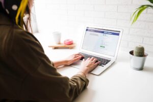 Impulsa, Partner Tech de Meta, Celebramos la Certificación ISO 27001 de Meta: Un Avance Clave en Seguridad de la Información