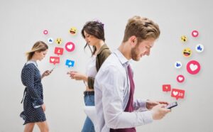 Marketing de atracción: qué es, sus características principales y ejemplos que funcionan