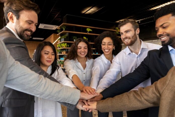 Claves para liderar equipos comerciales en mercados competitivos Claves para liderar equipos comerciales en mercados competitivos