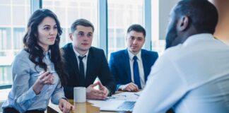 Cómo gestionar cuentas clave de manera eficiente en ventas B2B
