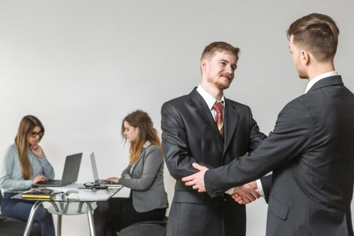 Cómo optimizar el pipeline de ventas y cerrar negocios más rápido