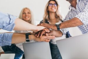 Las mejores estrategias para aumentar las ventas en equipos comerciales