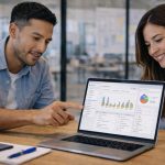 Trabajadores de impulsa en reunión