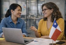 Los problemas comerciales más comunes en las pymes chilenas Trabajadoras de chile en reunión