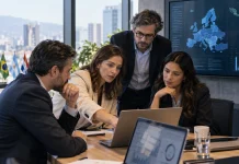 Equipo de una pyme revisando un flujo de IA agéntica conectado a ventas y atención al cliente